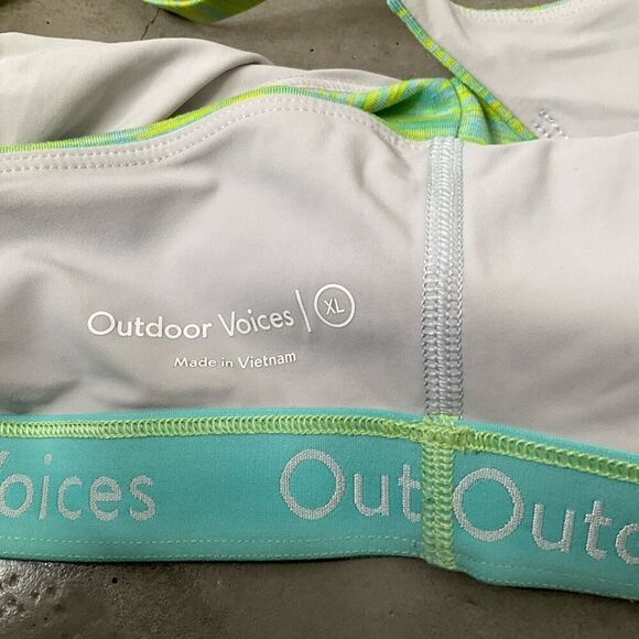 Outdoor Voices Sports Bra - Picture 5 of 6